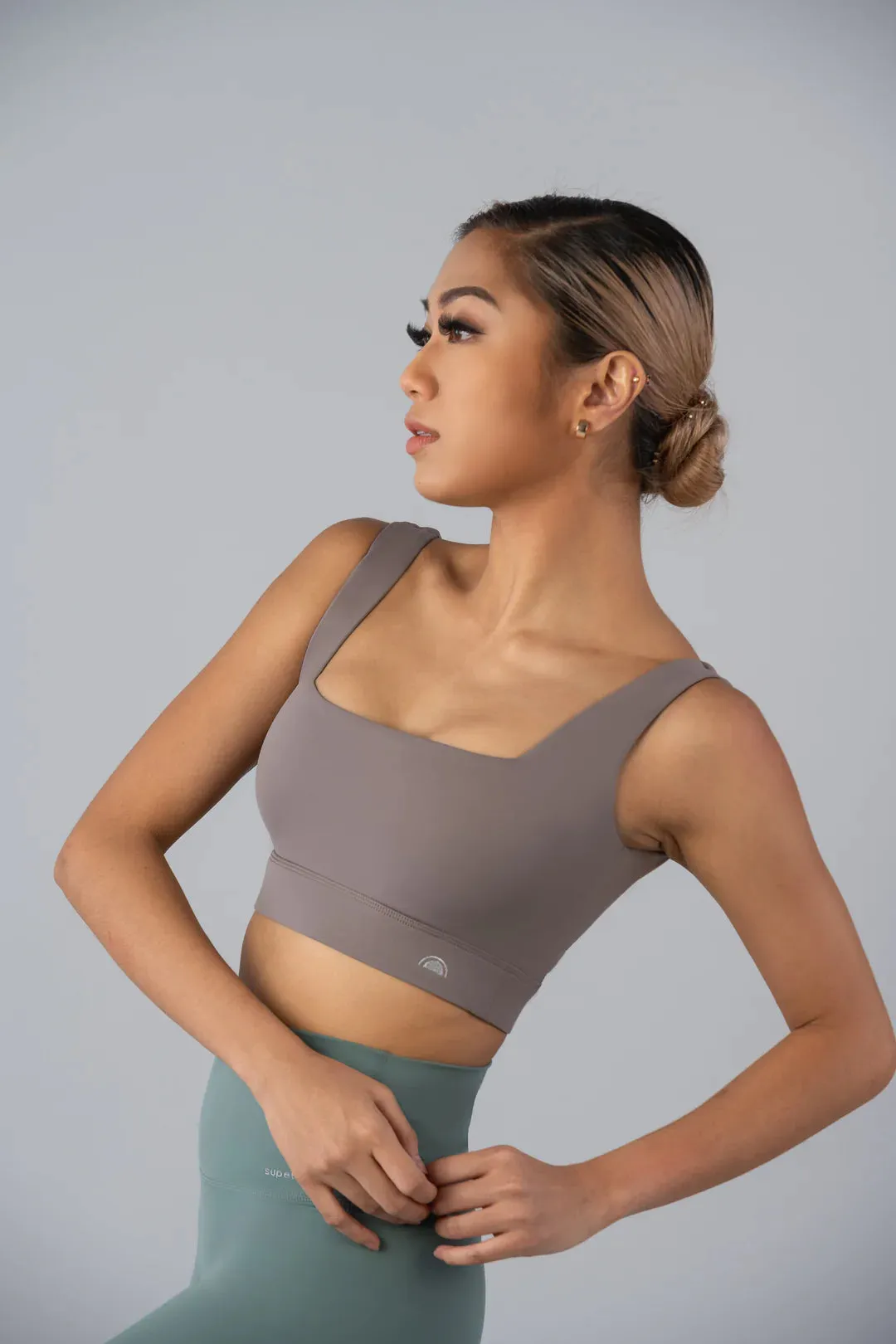 Avant Sports Bra