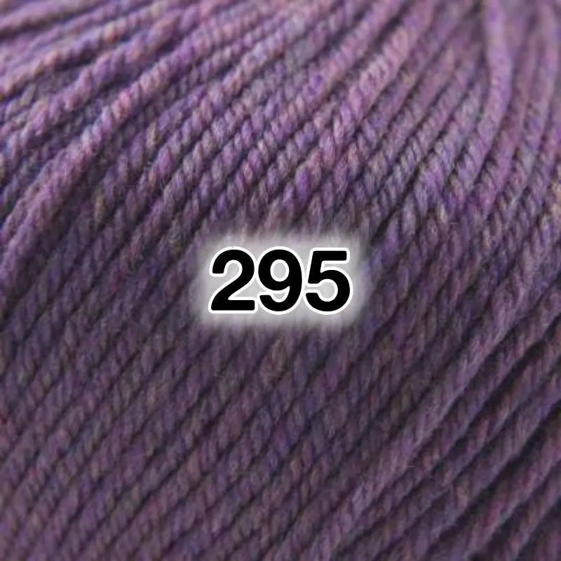 Cascade Yarns 220 Superwash (2 of 2)