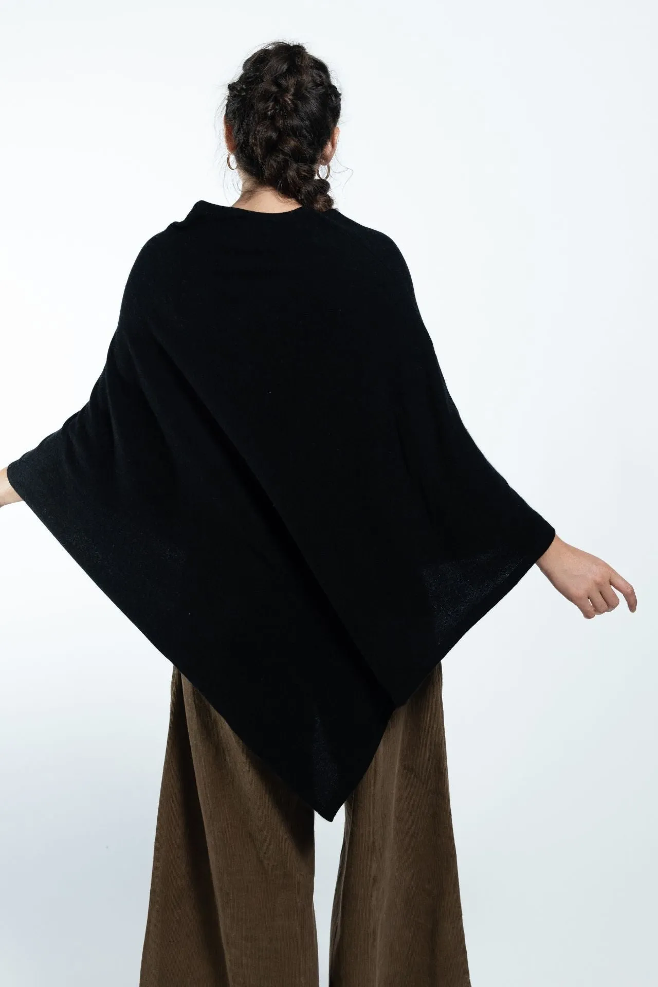 Cashmere Poncho - Black