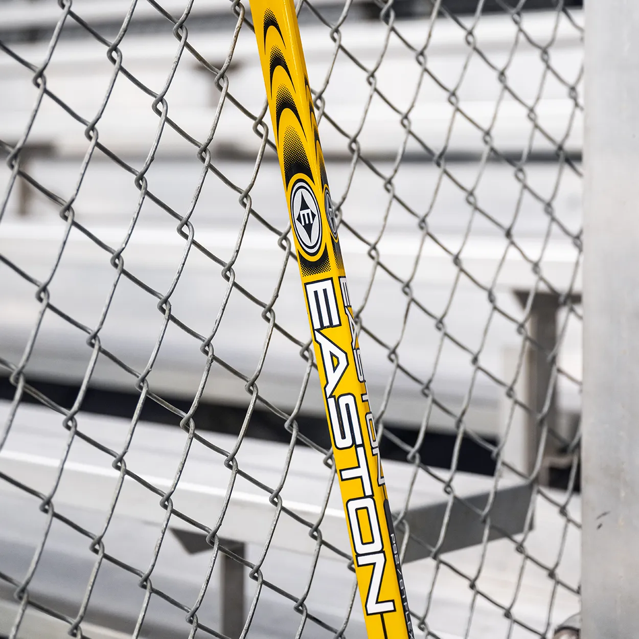 EASTON SYNERGY STICK YELLOW