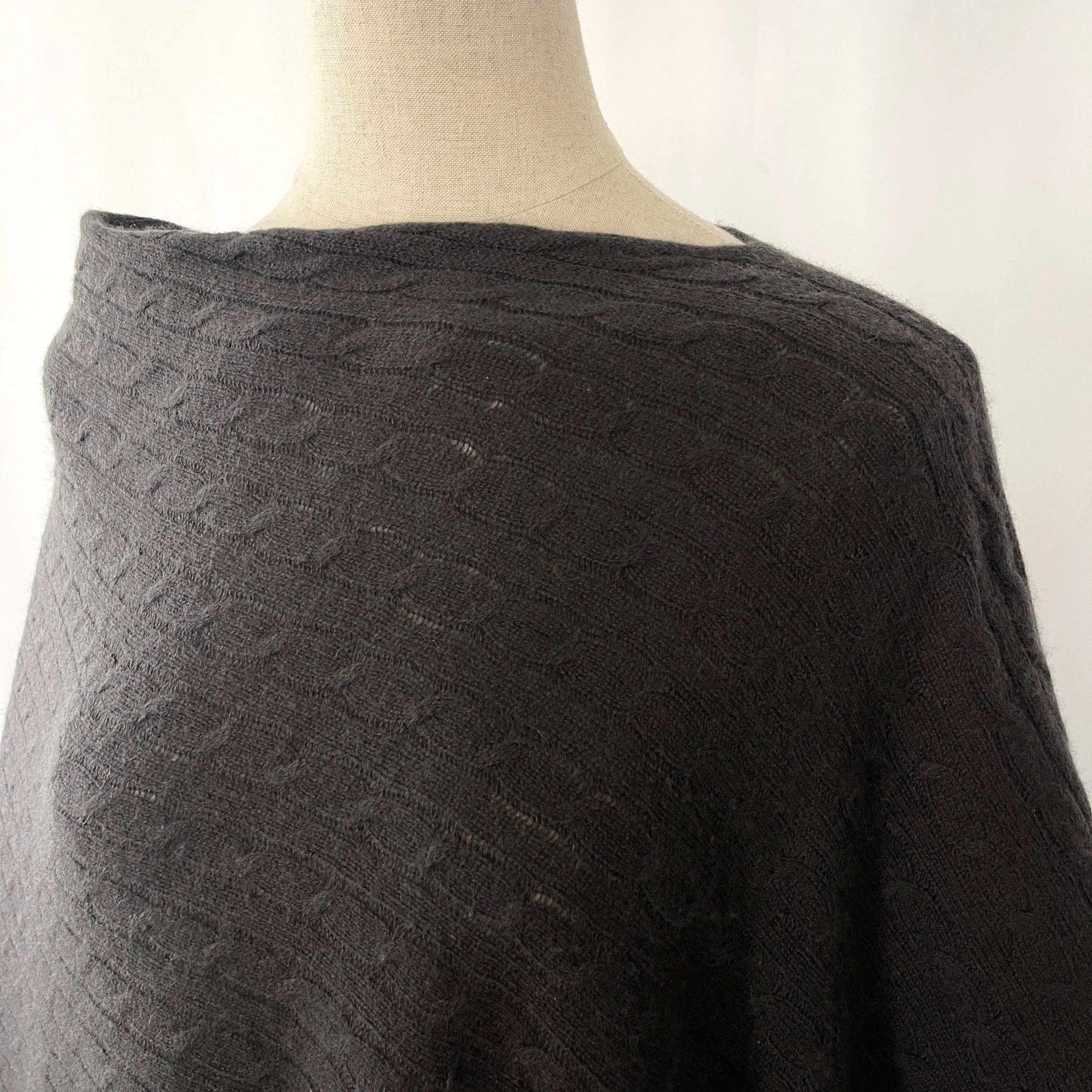 HEMISPHERE Cashmere Poncho