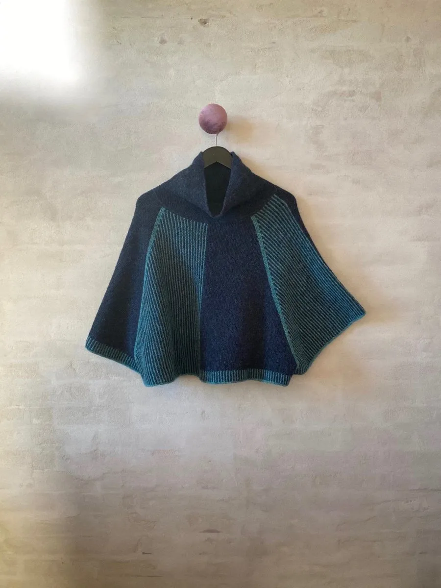 Pirouette poncho / cape by Hanne Falkenberg, No 20 knitting kit