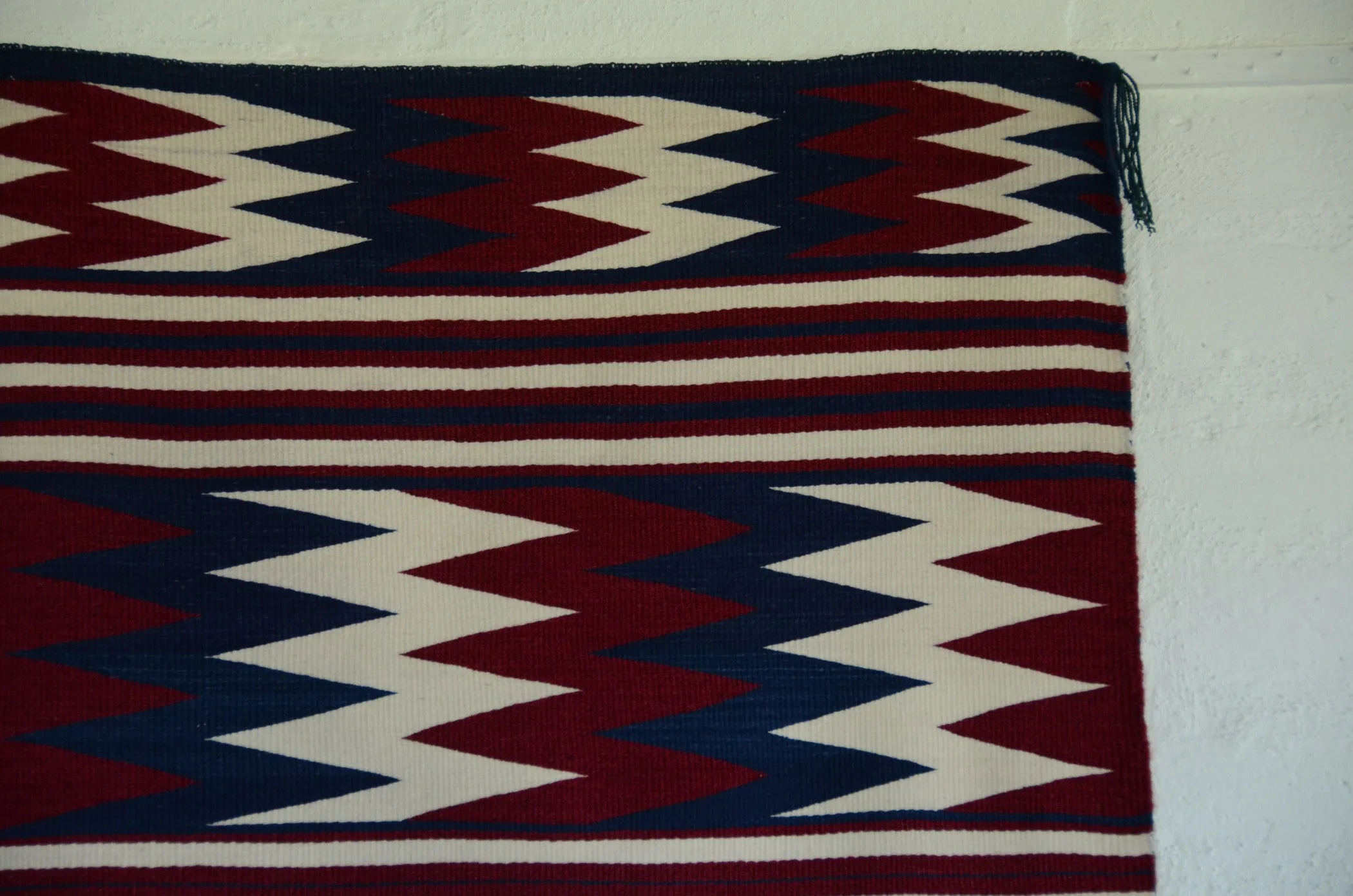 Poncho : Navajo Weaving : Julia Upshaw : Churro 1529 : 78" x 57" (6'6" x 4'9") : Award Winner!