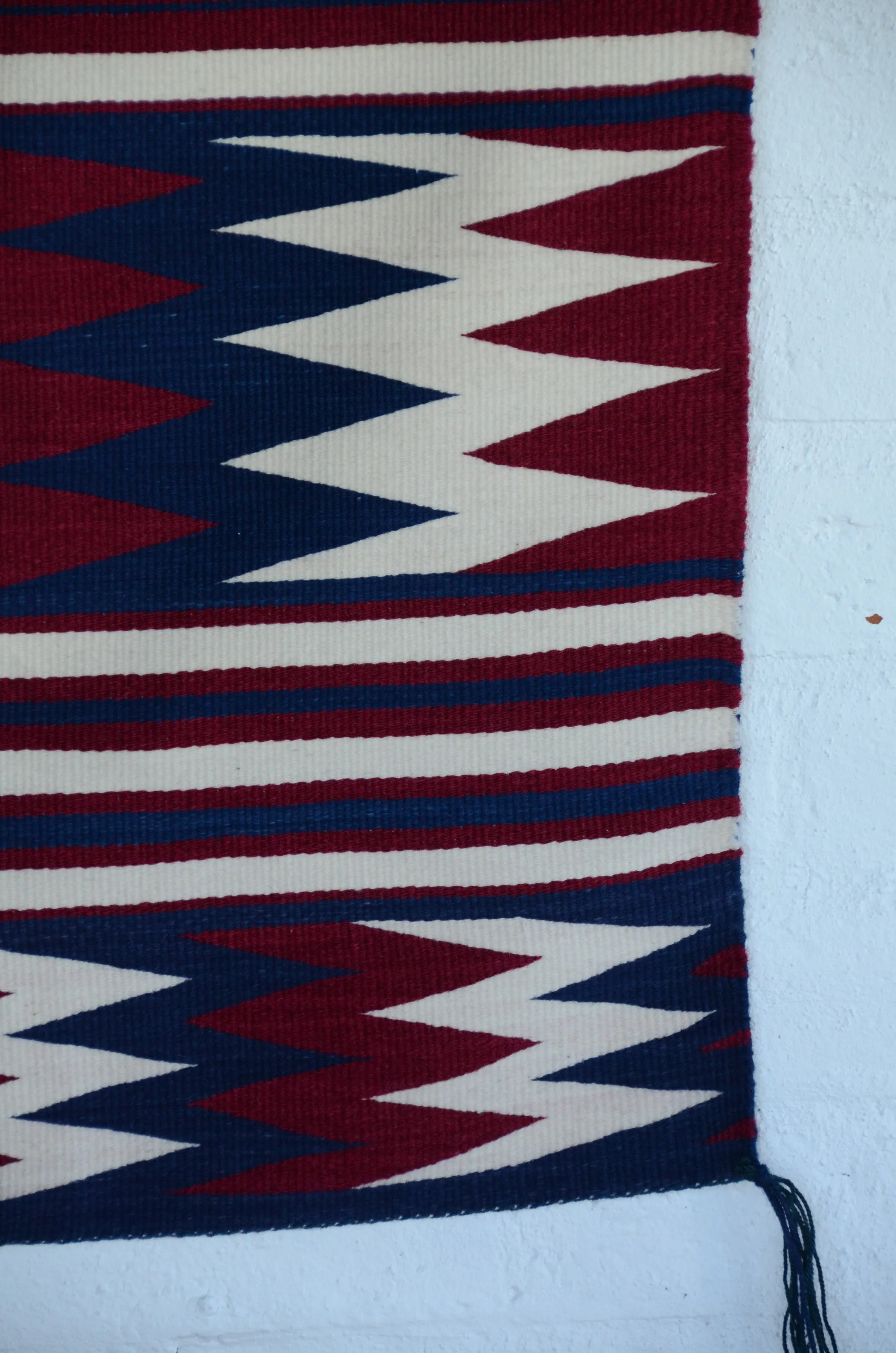 Poncho : Navajo Weaving : Julia Upshaw : Churro 1529 : 78" x 57" (6'6" x 4'9") : Award Winner!