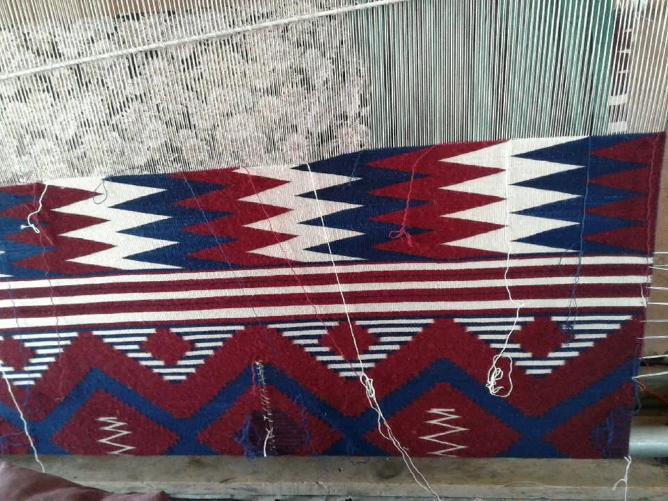 Poncho : Navajo Weaving : Julia Upshaw : Churro 1529 : 78" x 57" (6'6" x 4'9") : Award Winner!