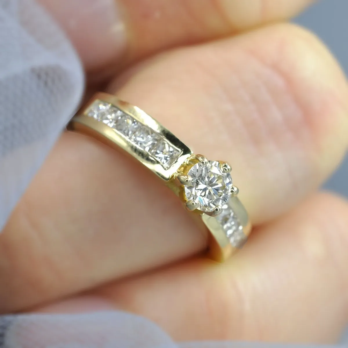 Premium 1.35CT Round and Princess Cut Diamond Engagement Ring in 14kt Yellow Gold