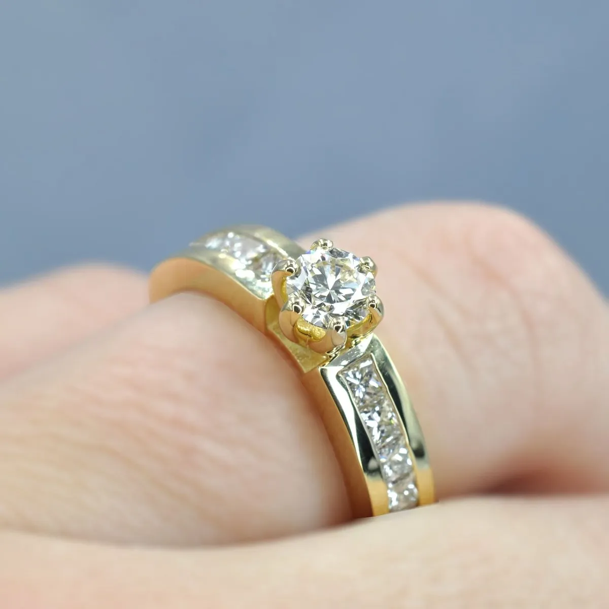 Premium 1.35CT Round and Princess Cut Diamond Engagement Ring in 14kt Yellow Gold