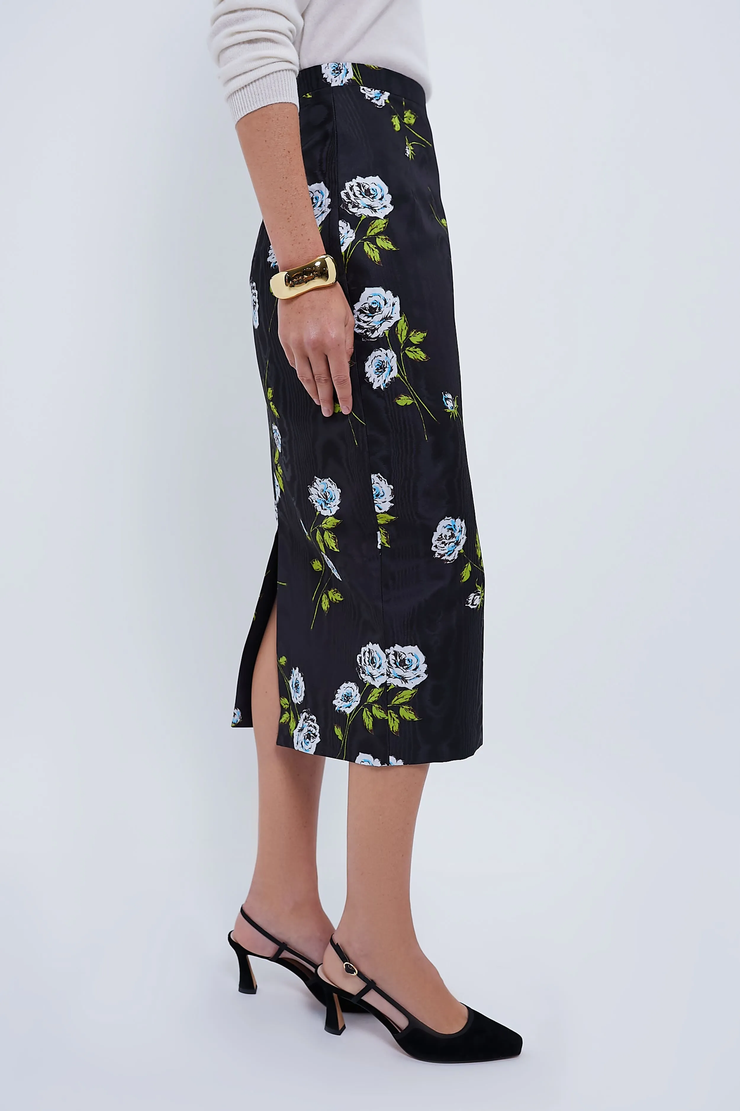 Roses Stem on Black Lorelei Moire Skirt