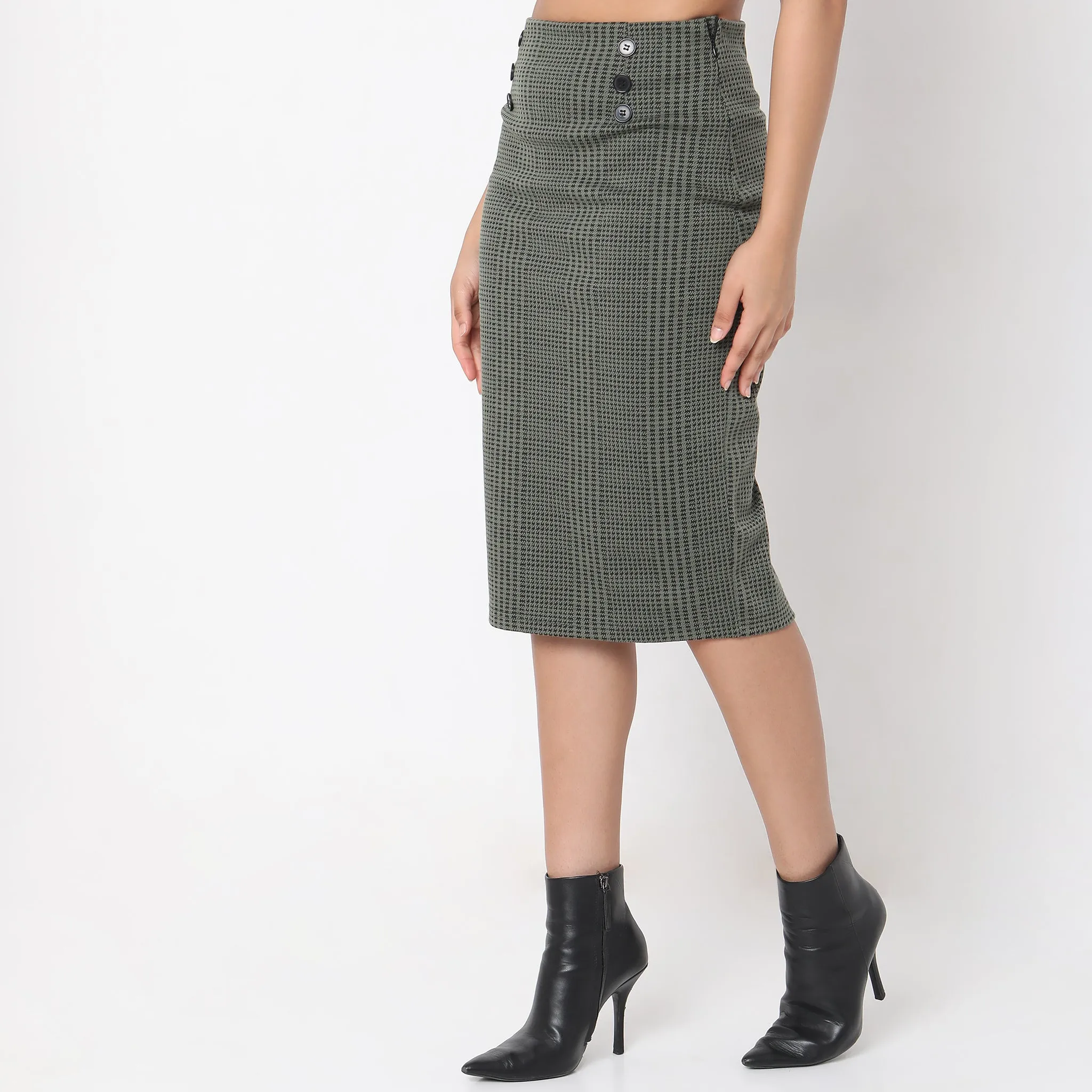 Slim Fit Jacquard Mid Rise Skirt