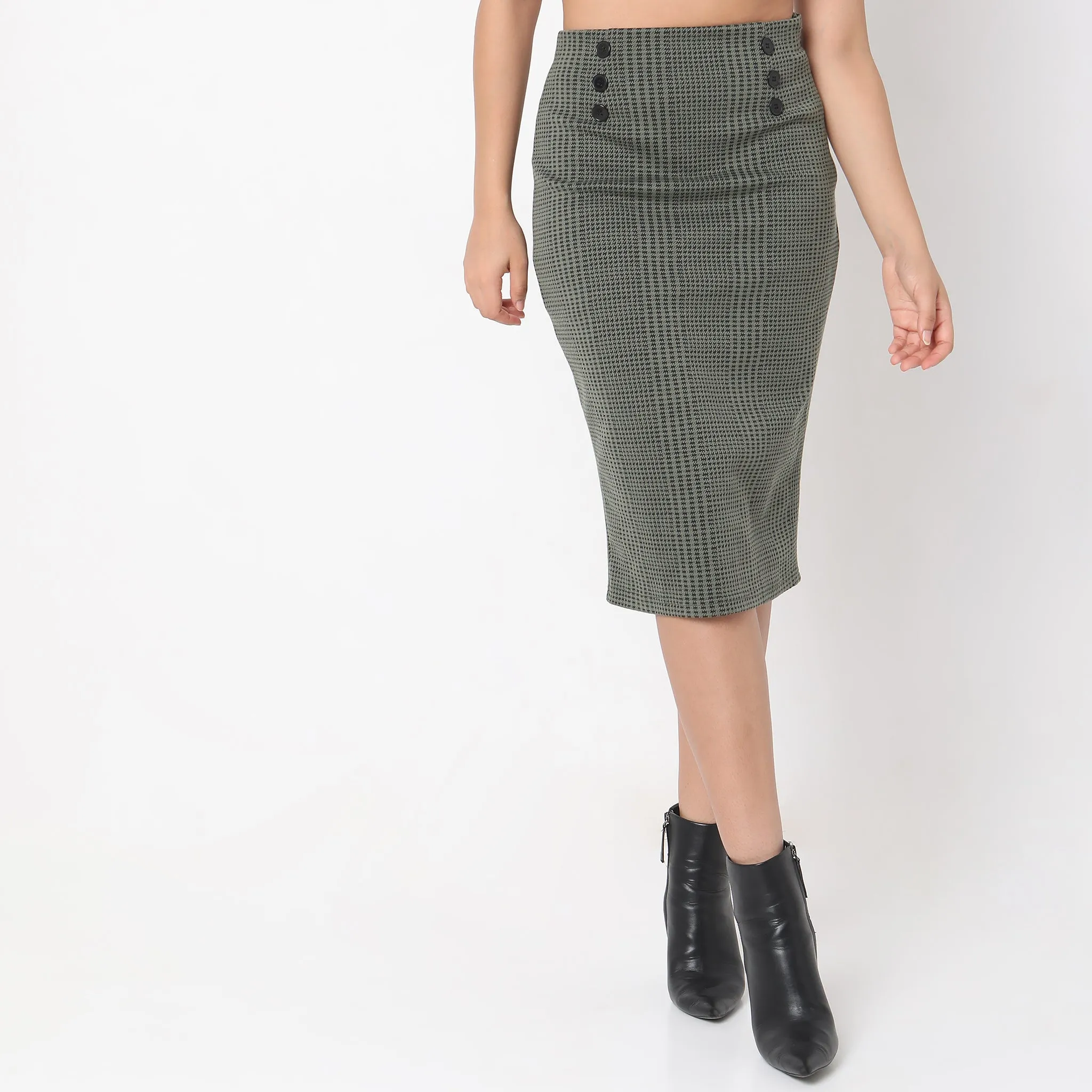 Slim Fit Jacquard Mid Rise Skirt