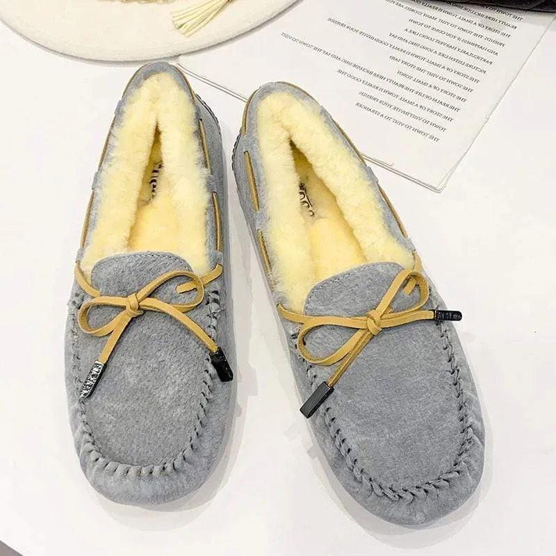 UGG Ozsnow Premium Moccasin